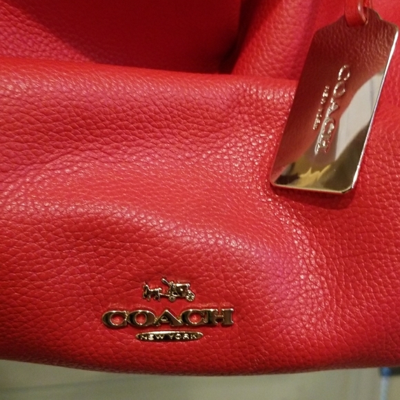 Beautiful ❤️ Red Coach Bag - Picture 2 of 7